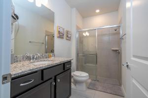 Dluxx Gorgeous Townhome in Water Park Resort 3934