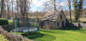Maisons de vacances Maison Normande au bord de riviere avec spa et sauna : photos des chambres
