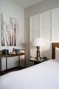 Heathman Hotel