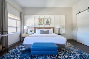 Heathman Hotel
