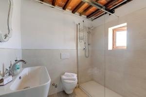 Family Friendly Rosa House Amazing View - Happy Rentals