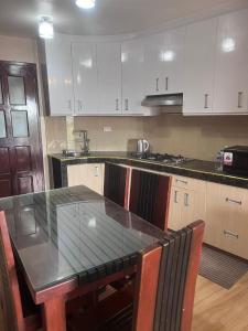 Cornells Foggy Mountain Inn