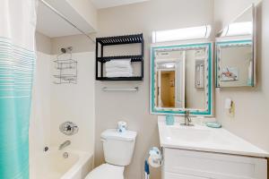 Plantation East #2303