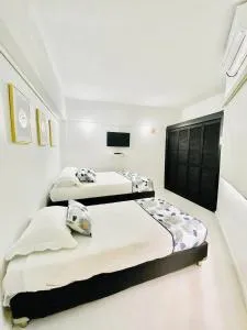 Alojamiento Casa-posada CAMELL - 普罗维登西亚