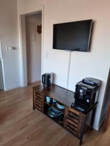 Cozy 1 room apartment close to University