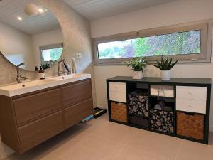 Modern Hossegor Oasis