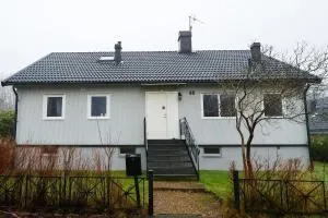 Premium Workers Home Near Volvo - Lerum