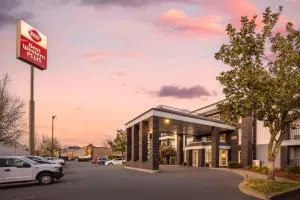 Best Western Plus Grand Manor Inn - Eugene
