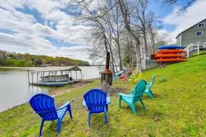 Fish and Grill Spacious Home in Eddyville! - Calvert City