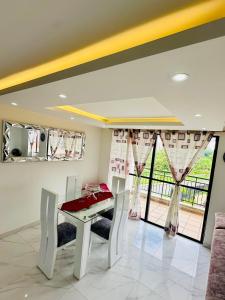 Yeff Casa Mia en Cali