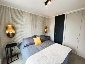 HOM I Calle Serrano cerca de Parque Almagro 1D1B