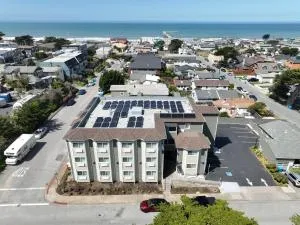 PACIFIC DRIFT San Francisco Pacifica - 蒙塔拉