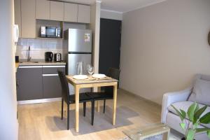 HOM I Wifi Cowork Parking Piscina Metro Almagro