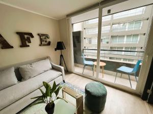 HOM I Wifi Cowork Parking Piscina Metro Almagro