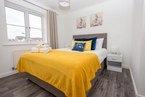KVM Swan House by KVM Stays