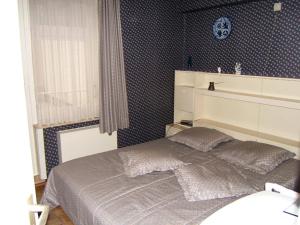 Seaside Apartment with Stunning Views