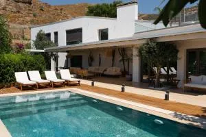 The Sunset Pavilion - Pool & 6BR - Giriş