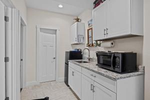 Mi Faro Unit B Duplex