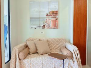 Panglao Luxury Sea View Condo, Pool, Cafe - Suite 820