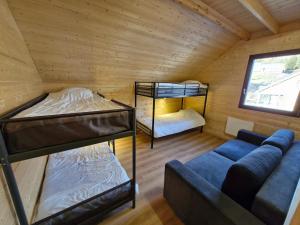 Chalets Chalet familial moderne a Super Besse pour 14 pers. - FR-1-814-121 : photos des chambres