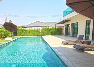 Spacious Pool Retreat in The Avana - Hua Hin
