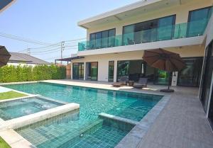 Spacious Pool Retreat in The Avana - Hua Hin