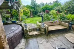 Quaint and Cosy Cottage - Manchester - 贝里
