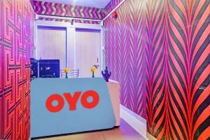 SPOT ON Swarg Executive Paradise Near Fun Time Multiplex - Welhe