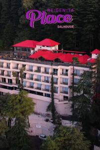 Regenta Place Dalhousie Just 500 Meters Walkable from Mall Road