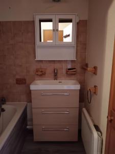 Appartement confortable avec vue sur la montagne