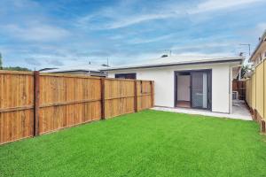 Modern Cozy New-Build Studio Haven with Free Parking