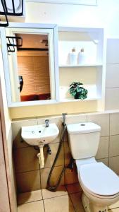 Veronica Greys Staycation 1BR