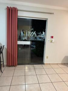 Casa para até 10 pessoas DiRoma Fiori Caldas Novas - YMT - 417