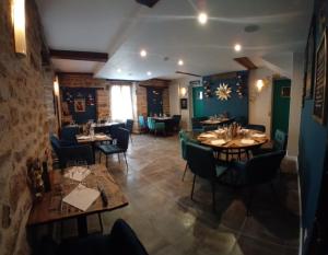 Hotels Au bord de l-eau Salles sur Cerou : photos des chambres