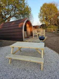 Bowdens Crest Glamping Pods -Adults Only - Pitney