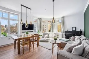 TRABER APARTMENTS 1 SZ Balkon 2 Bäder Südvorstadt - مارك كليبرغ