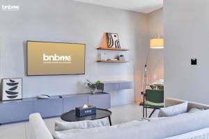 bnbmehomes - Claren Tower