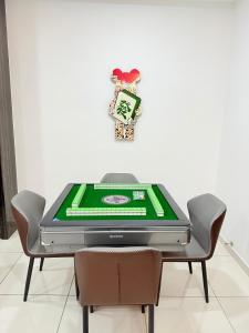 Happinezzmo HomeStay