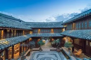 Artistic-Suite - Lijiang