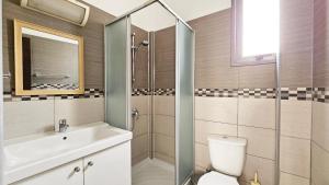 Phaedrus Living Ledras Residences 201