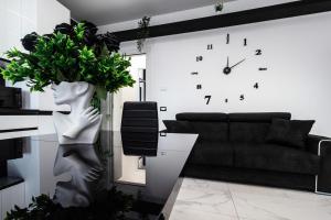 Black & White Apartment Design e Comfort - Parking e WiFi