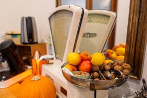 B&B / Chambres d'hotes Le Jardin de Moulis, Saint Girons, Ariege, Pyrenees, : photos des chambres