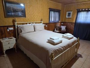 LeVar -Historic accessability accommodation with Ensuite and Mod Cons