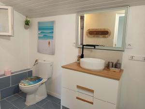 Maisons de vacances Maison & dependance 10 pers avec Piscine : photos des chambres