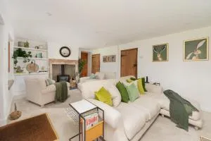 Beautiful Cottage nr Mendip Hills Private Parking - Chewton Mendip