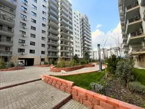 Hils Hotel Apartment by Warm - Brăneşti