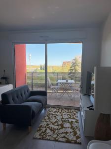 Appartement cozy proche du centre Terrasse,Parking