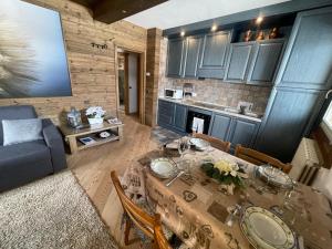 Best House snc di Elisa Baroni e Beatrice Dei Cas