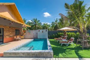 Pin thong pool villa