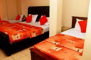 Sea Shine Beach Hotel